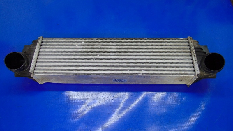 Kühler luft intercooler 2.0D BMW F10 F11