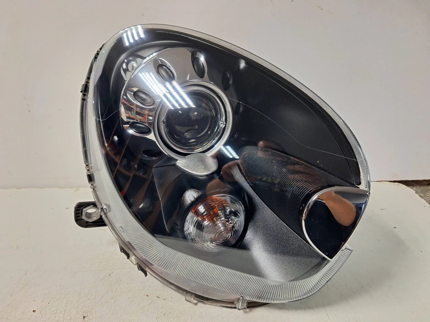 Bi-xenon non-setting light front right Mini Countryman R60 10-16 EU