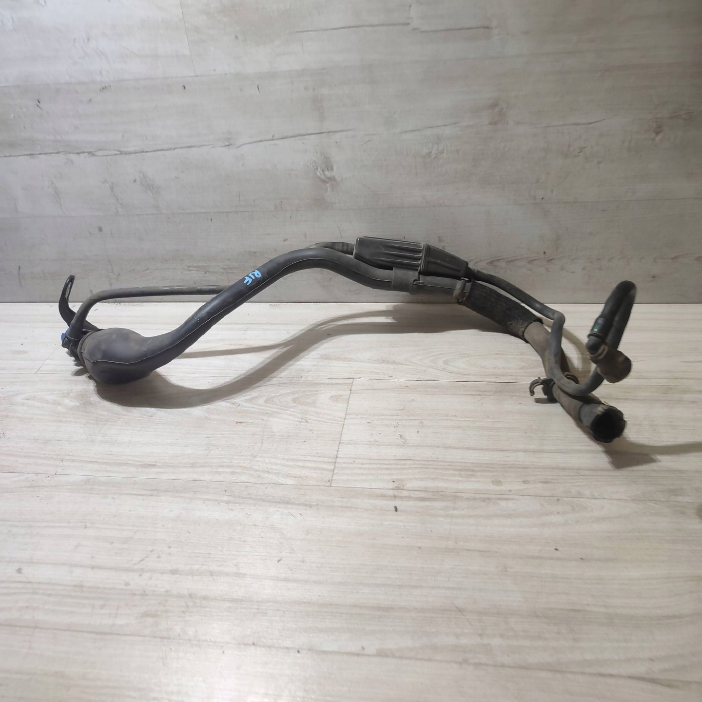 Wlew AdBlue Peugeot Rifter 9815705980