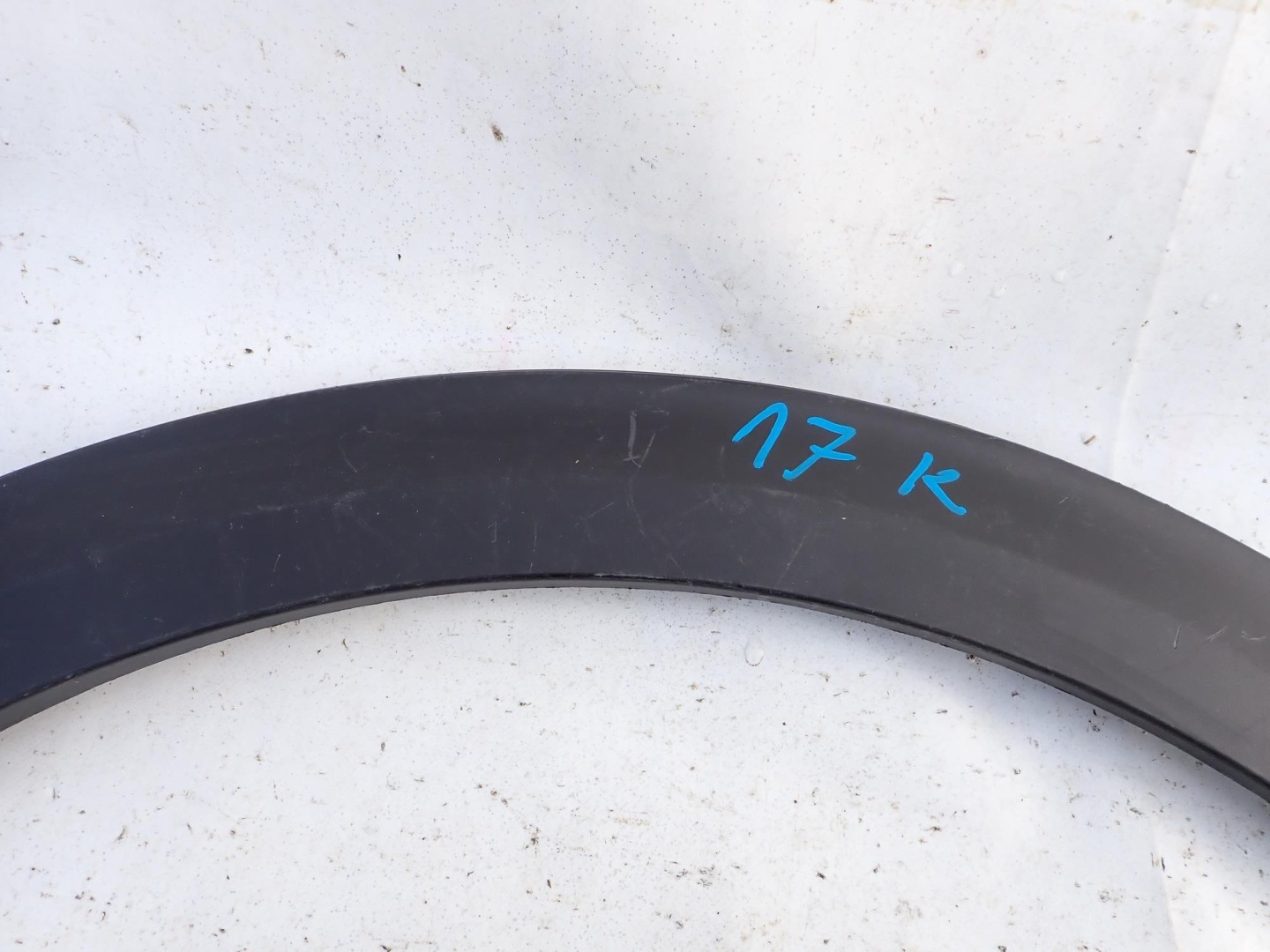 KIA NIRO and 1 16-21 moulding cap left rear part