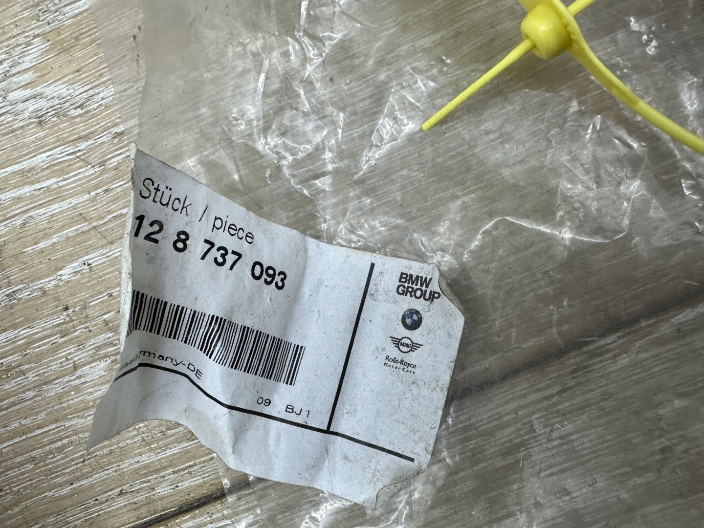 BMW 4 G26 M Pakiet bumper bracket left rear part 8737093