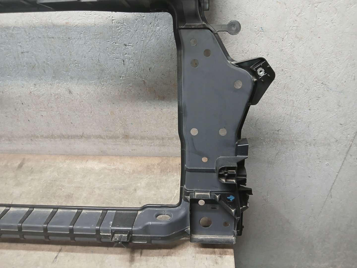 support panel for radiators RENAULT CAPTUR II 2 18- 625009677R
