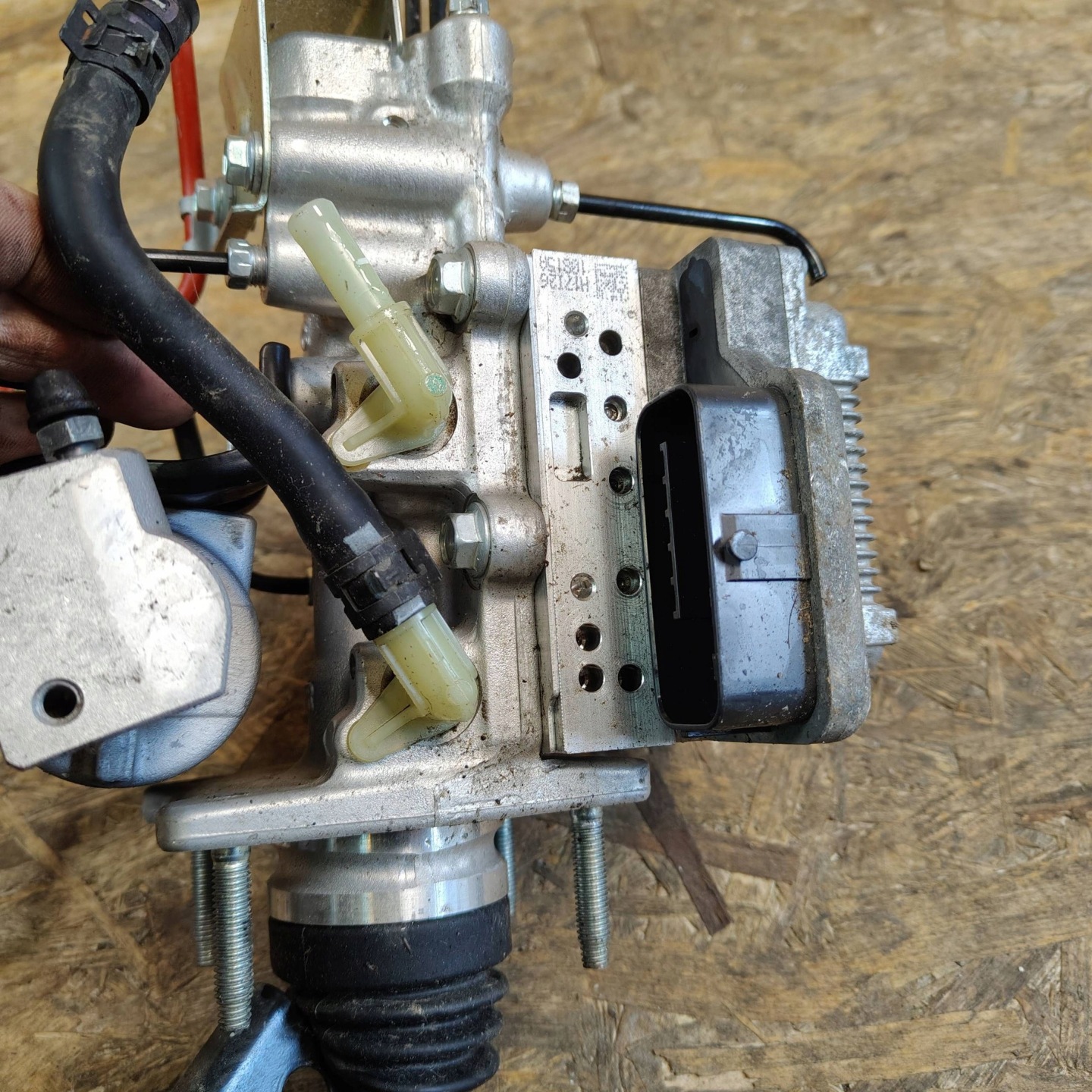 Pompa ABS Toyota Yaris III 4721052480