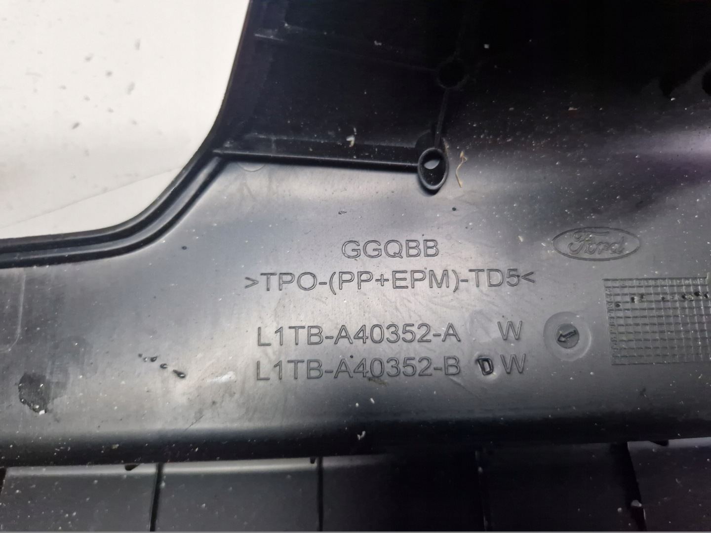 FORD PUMA MK2 RIVESTIMENTO plastica interna L1TB-A40352-AW