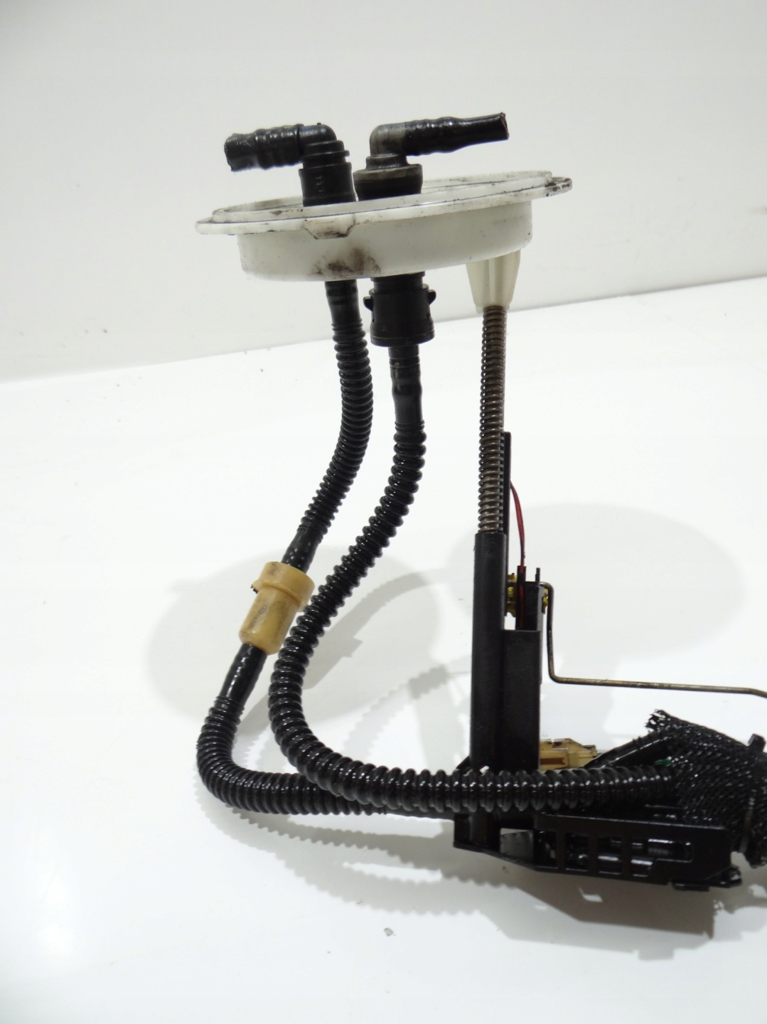 pumpa PLYWAK goriva BMW E60 E61 306D2 3.0D 6765848