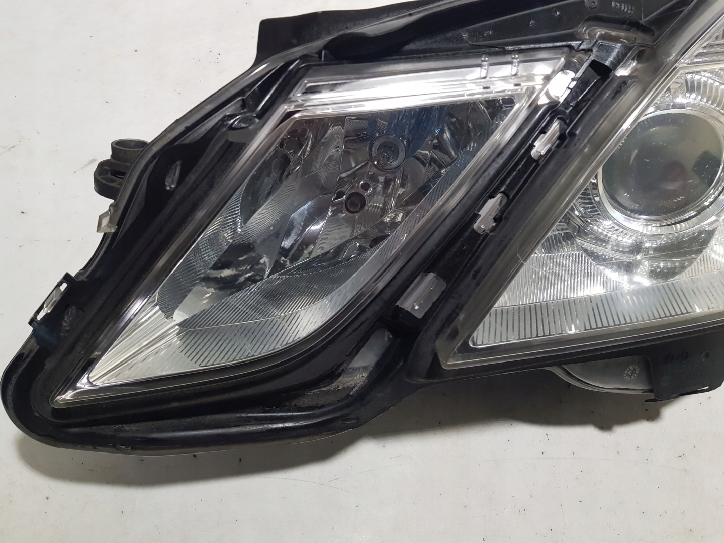 MERCEDES W212 light H7 left front UK