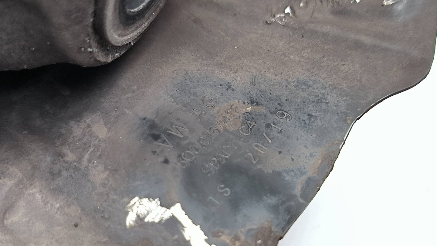 swing left front 5Q0406257 AUDI Q3 II 83A