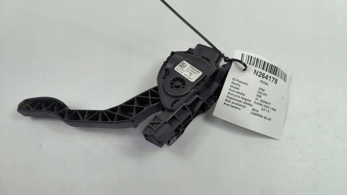 PEDAL 31329061 VOLVO V60