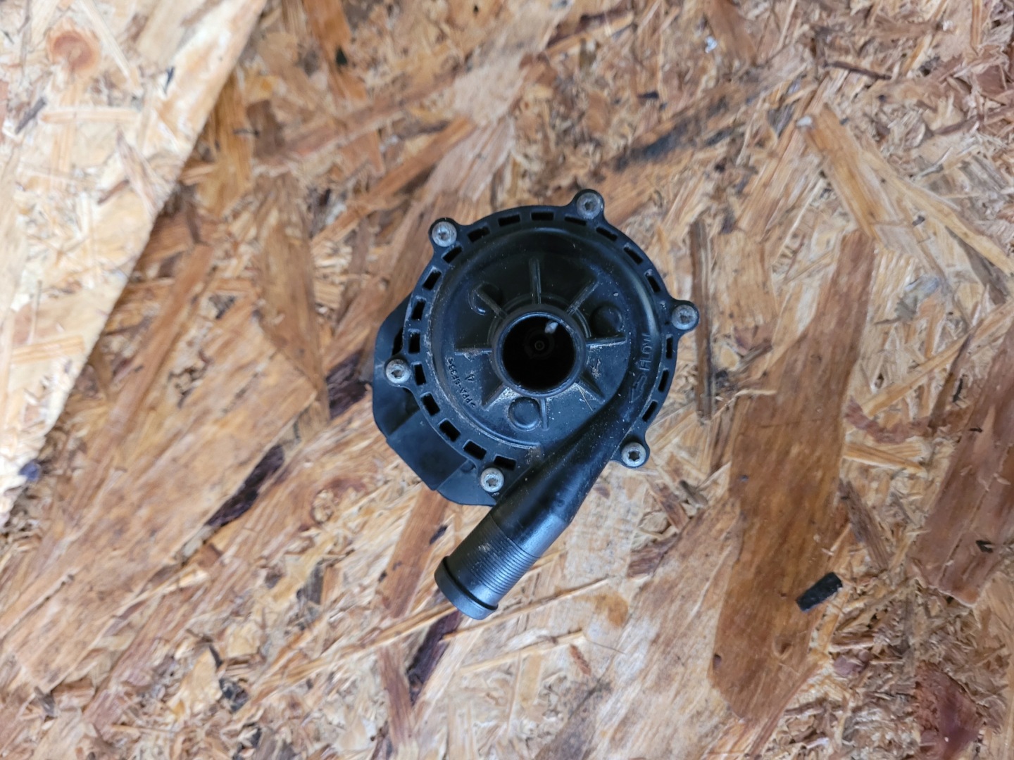 water pump CIECZY TESLA MODEL X 1054529