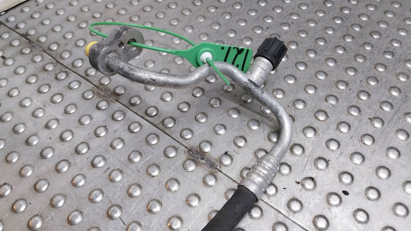 schlauch klimaanlage 9151736 BMW E90 E91 E92 E93 2.0B