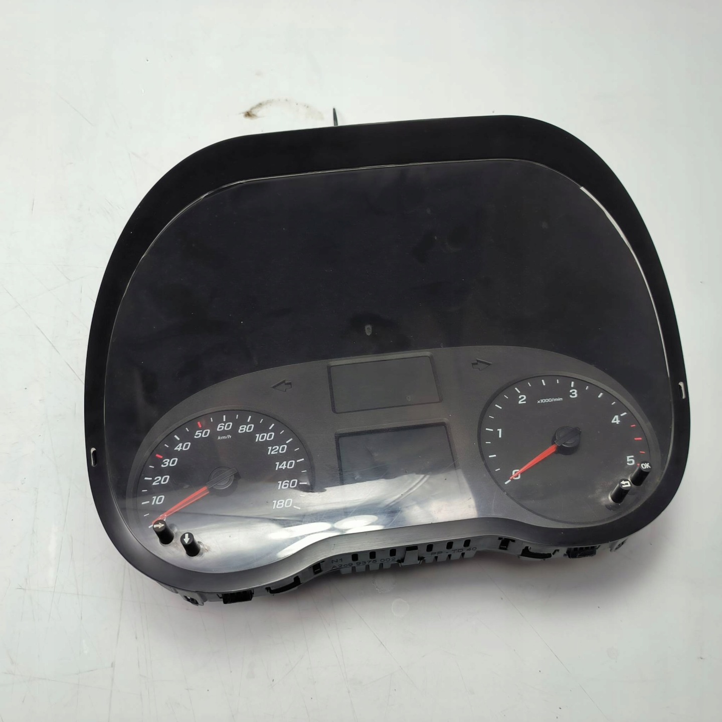 dials clock . Mercedes-BENZ SPRINTER W907 314CDI