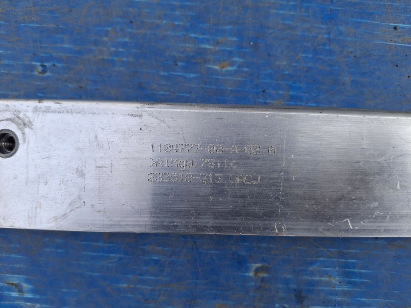 sider lower WANNY TESLA MODEL 3 2017R-> 1104777-00-A