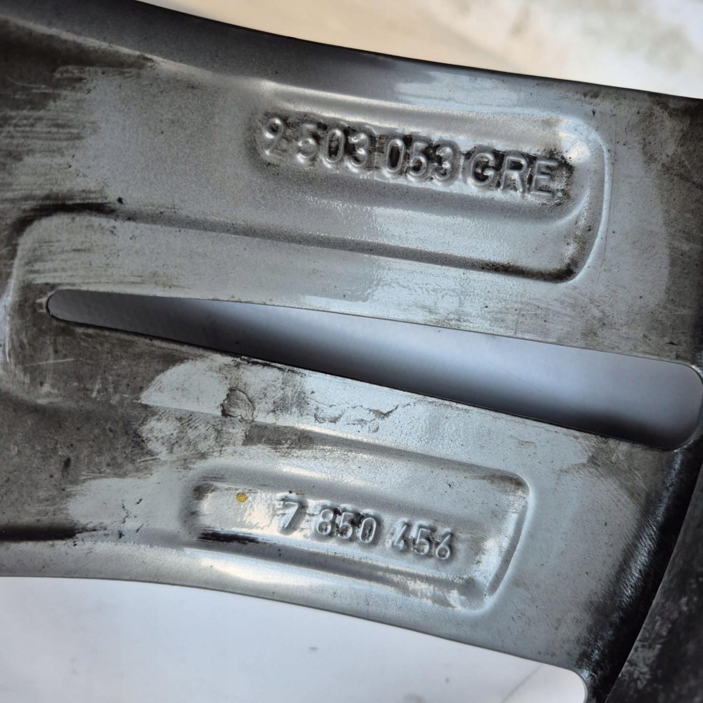 BMW m-packet 7850456 7,5JX18H2 18" disk hliníkový