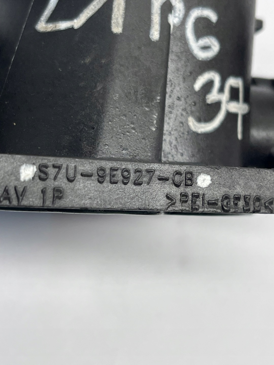 throttle flap MAZDA 6 GG S7U-9E927-CB
