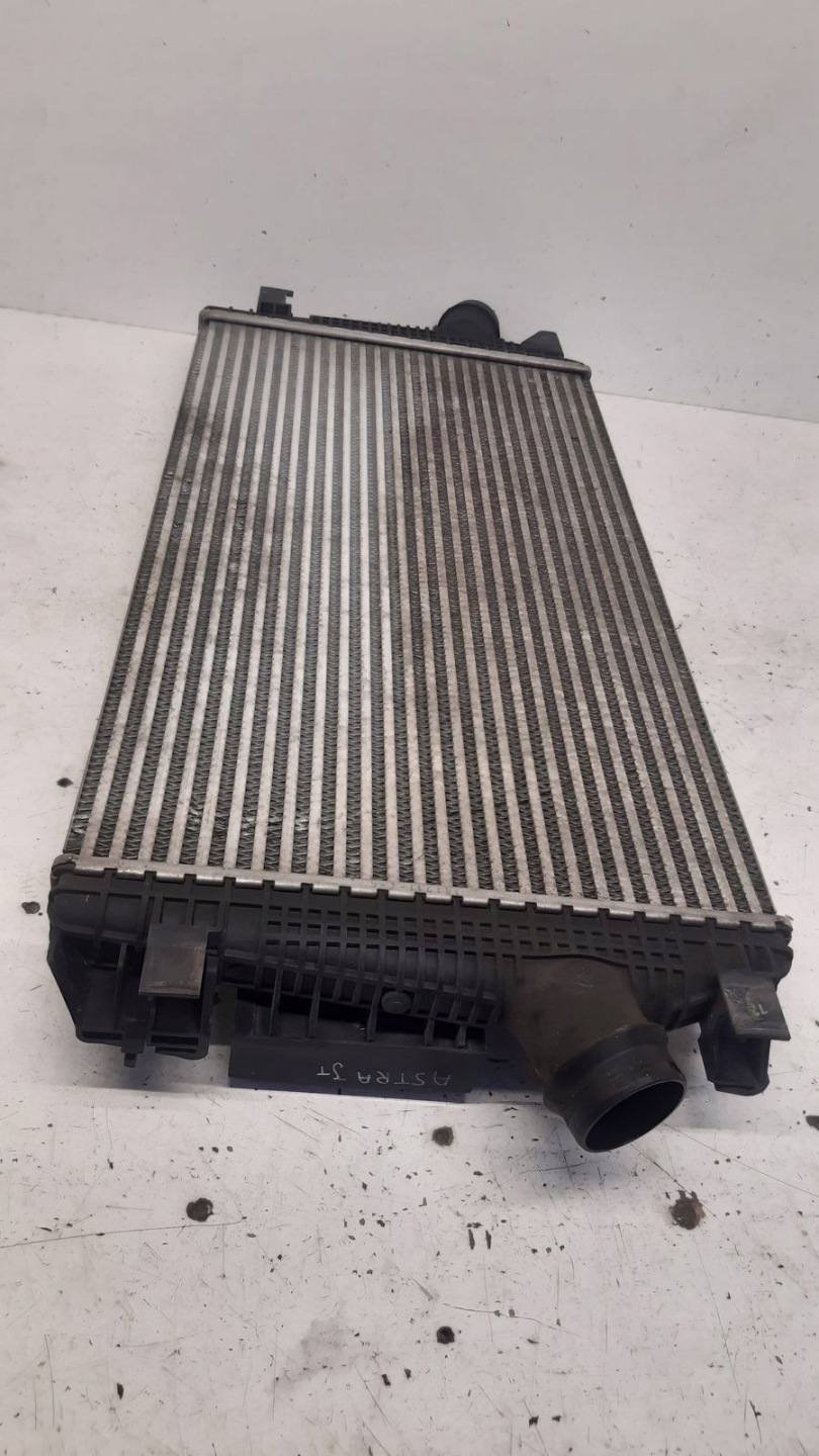 intercooler radiator air Opel Astra J 1,7 CDTI