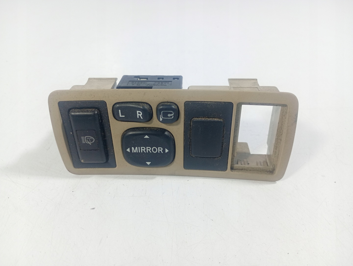 Toyota Avensis T25 03-09 switch switch regulation LUSTERKAMI