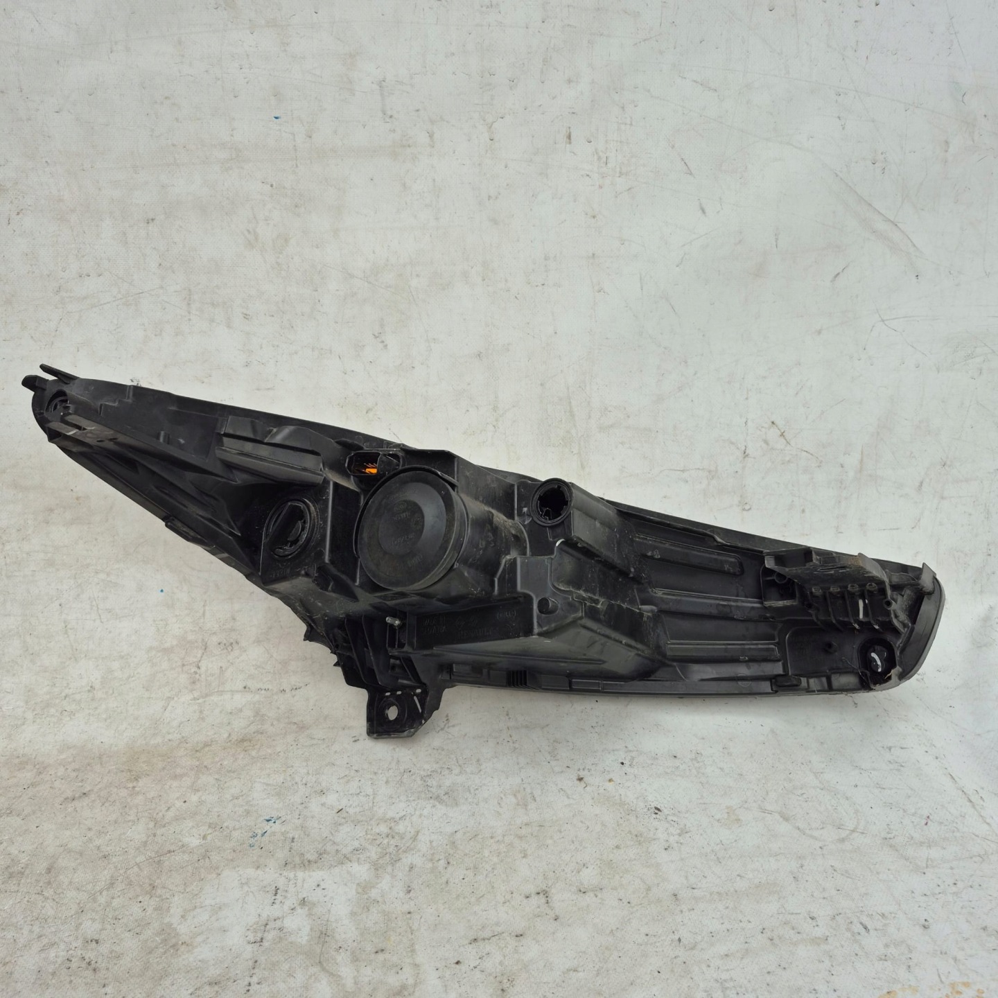RENAULT ZOE and 13- light left front front 260609522R