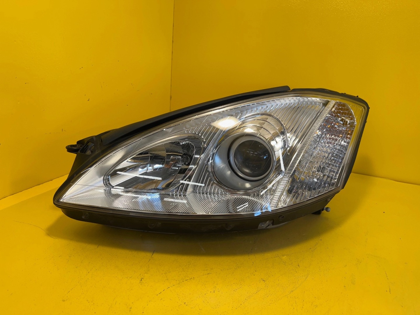 light left MERCEDES S-KLASA W221 05- ZWYKLA