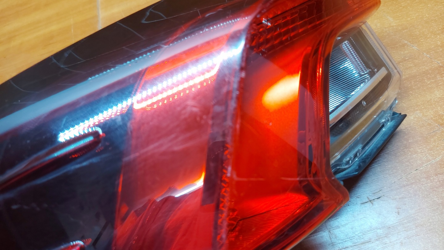 light left left rear part rear TOYOTA COROLLA E21 sedan 19