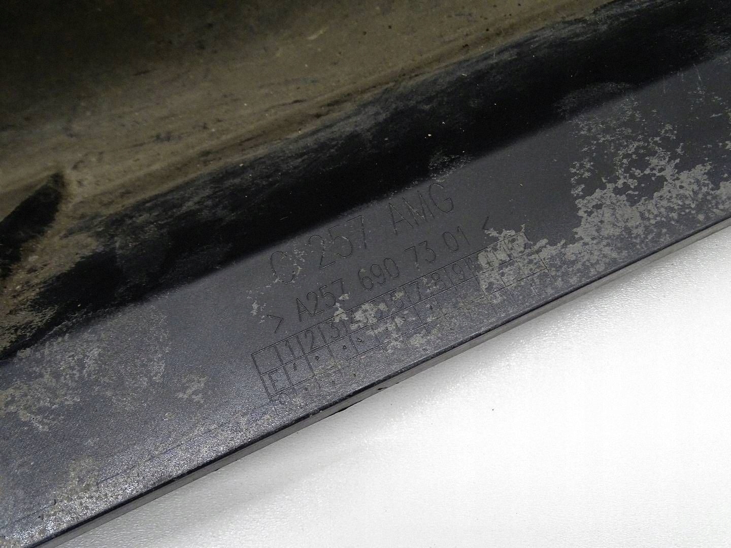 moulding threshold left left MERCEDES CLS AMG W257 A2576907301