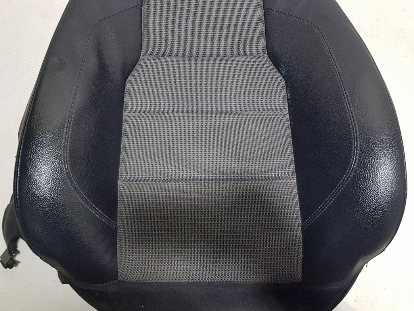 oparcie seat front right side Mercedes C W204 2049109804
