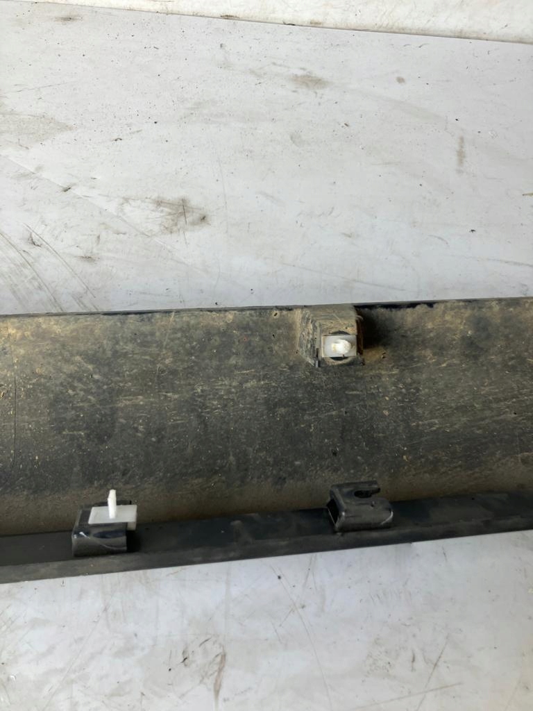 moulding threshold right CROSSLAND X