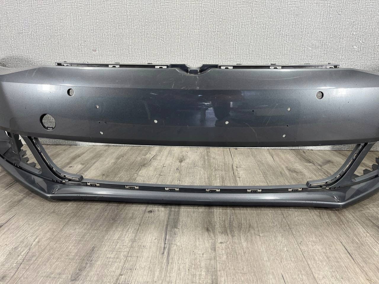VW JETTA VI 2010-2014 Stoßstange vorne 5C6807221B