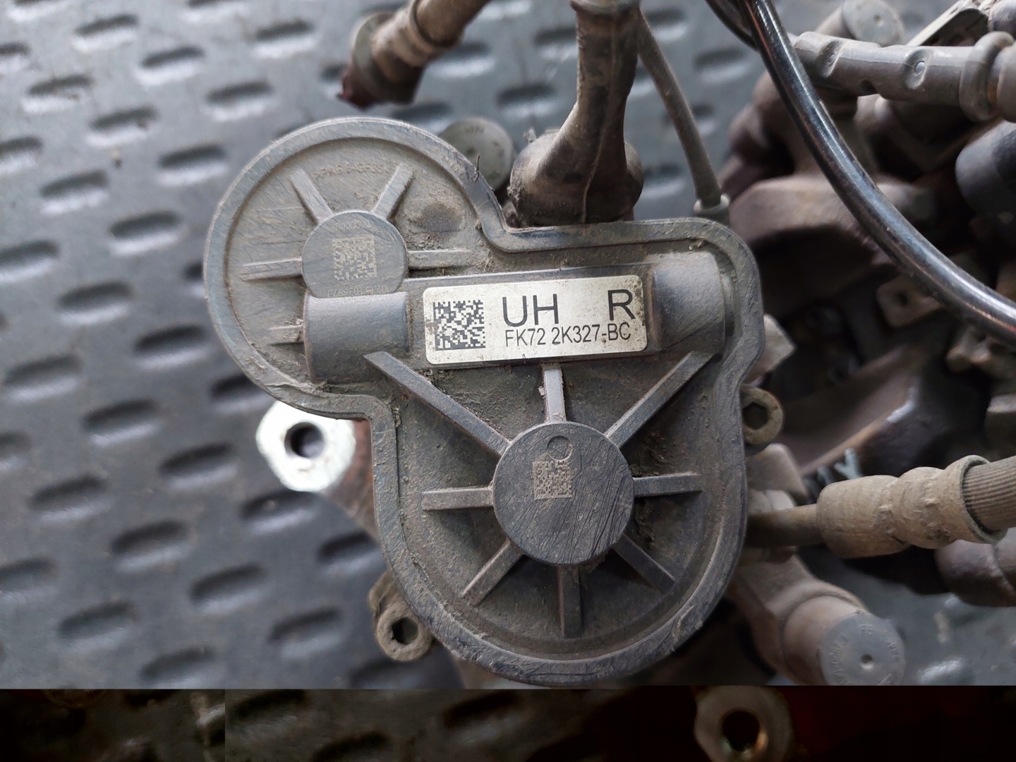 caliper rear part rear left right JAGUAR XE X760 2.0 D