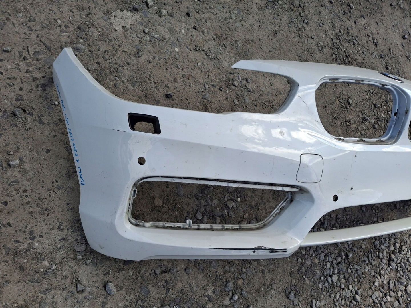front bumper BMW 1 F20 F21 LIFT 2015R->