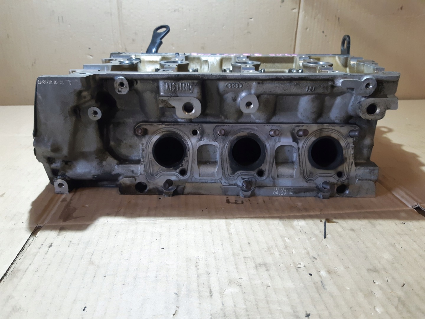 AUDI Q5 8R 3.2 FSI CAL TESTATA Motore Destro 06E103404A