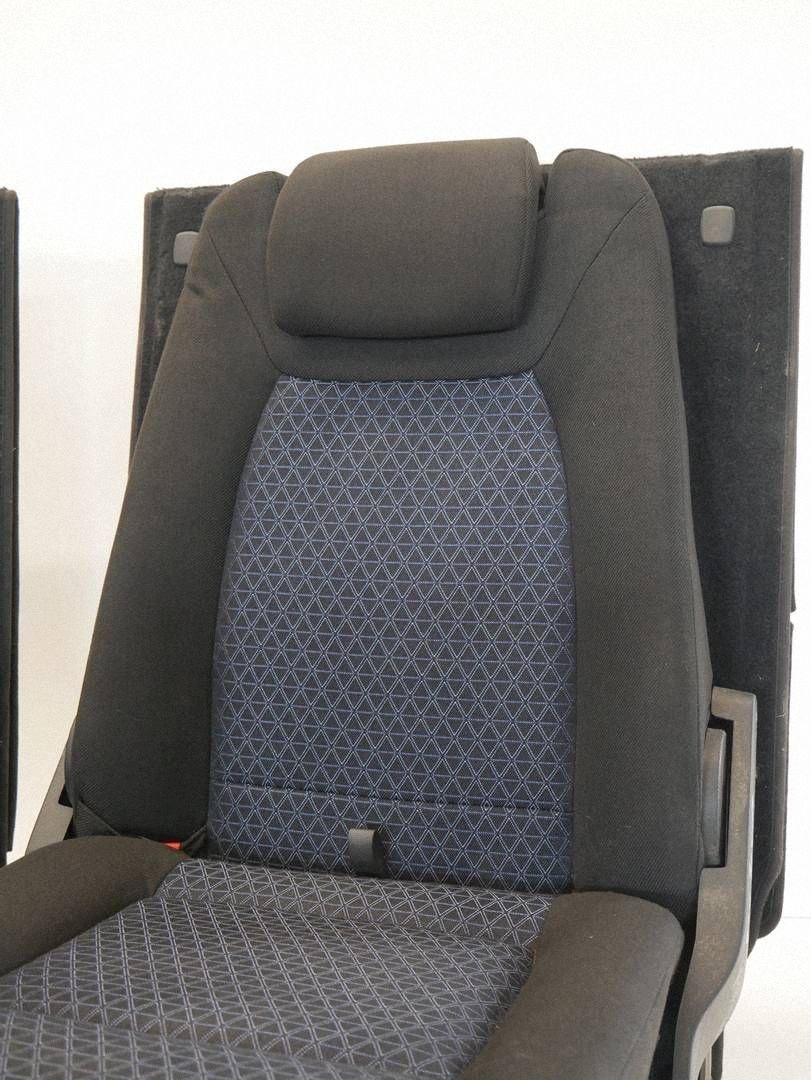 seats left right TRZECI 3 RZAD KOMPLET FORD GALAXY MK2 MATERIAL