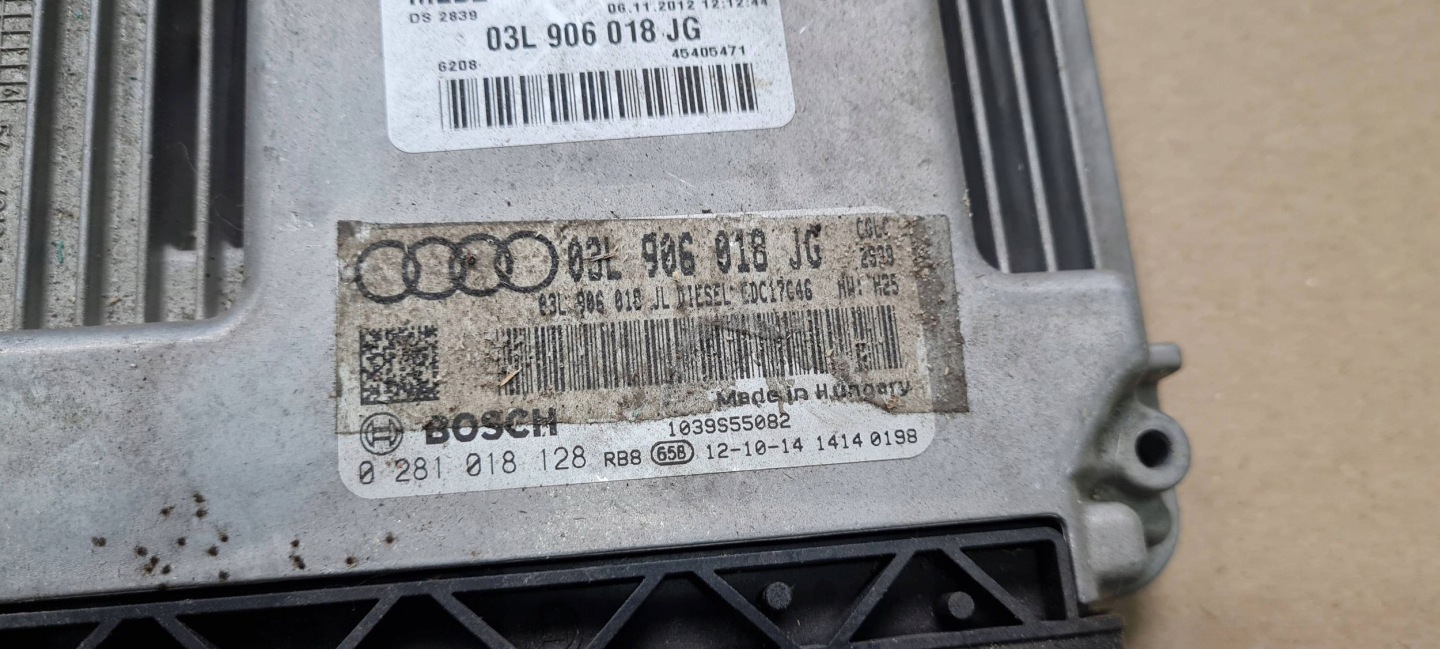 A4 B8 A5 modulo Centralina computer Motore 2.0 TDI 03L906018JG Q5 8R