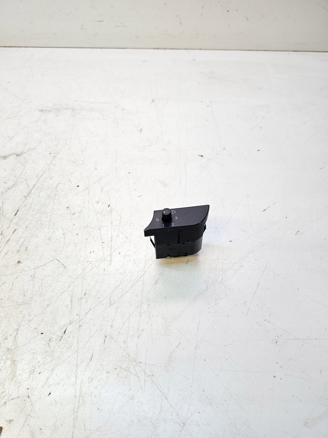 INTERRUTTORE REGULACJ LUCI AUDI A4 B6 B7 8E1919094