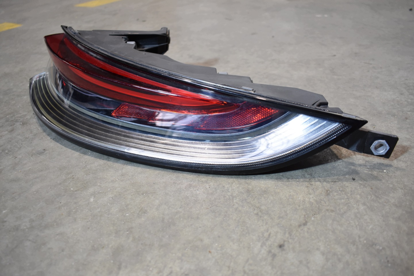IDEALNE lights rear part rear. KPL. PORSCHE PANAMERA 971 LIFT 1