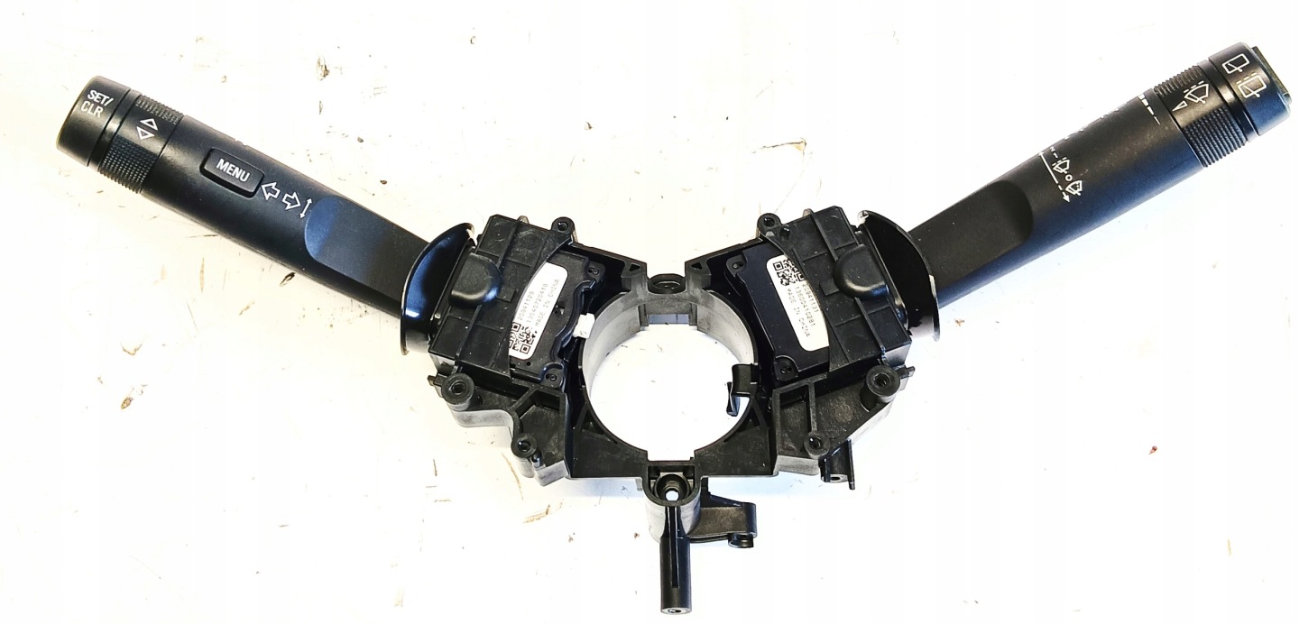 steering wheel levers and controls OPEL MERIVA B