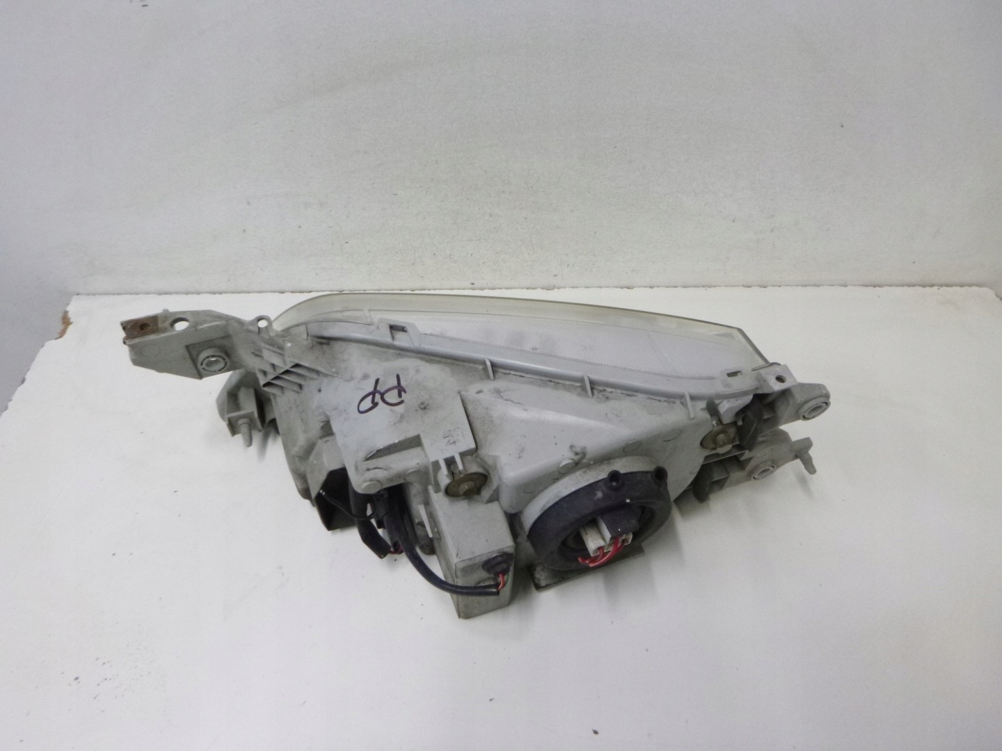light front Mazda Premacy 2004r. STANLEY