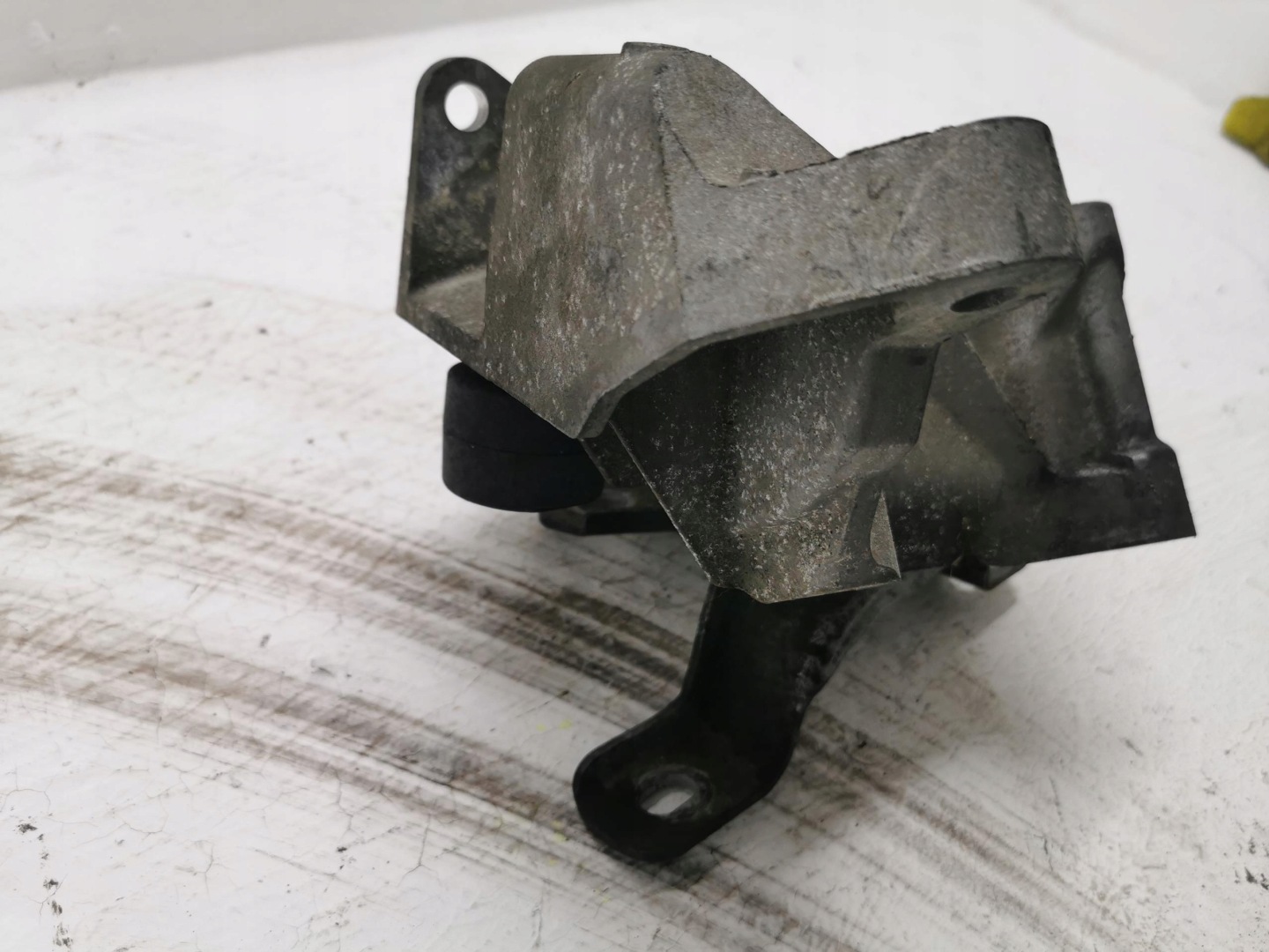 Supporti motore usato VOLVO V60 II 10-18 2.4D