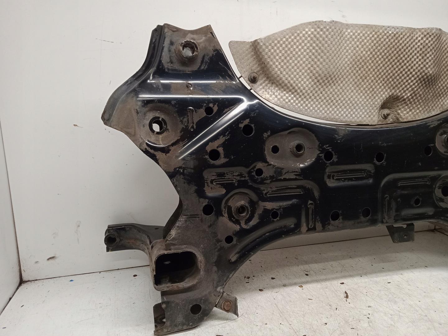 HYUNDAI I30 III CEED X-CEED axle beam front subframe springing sider 62401-G4AA0