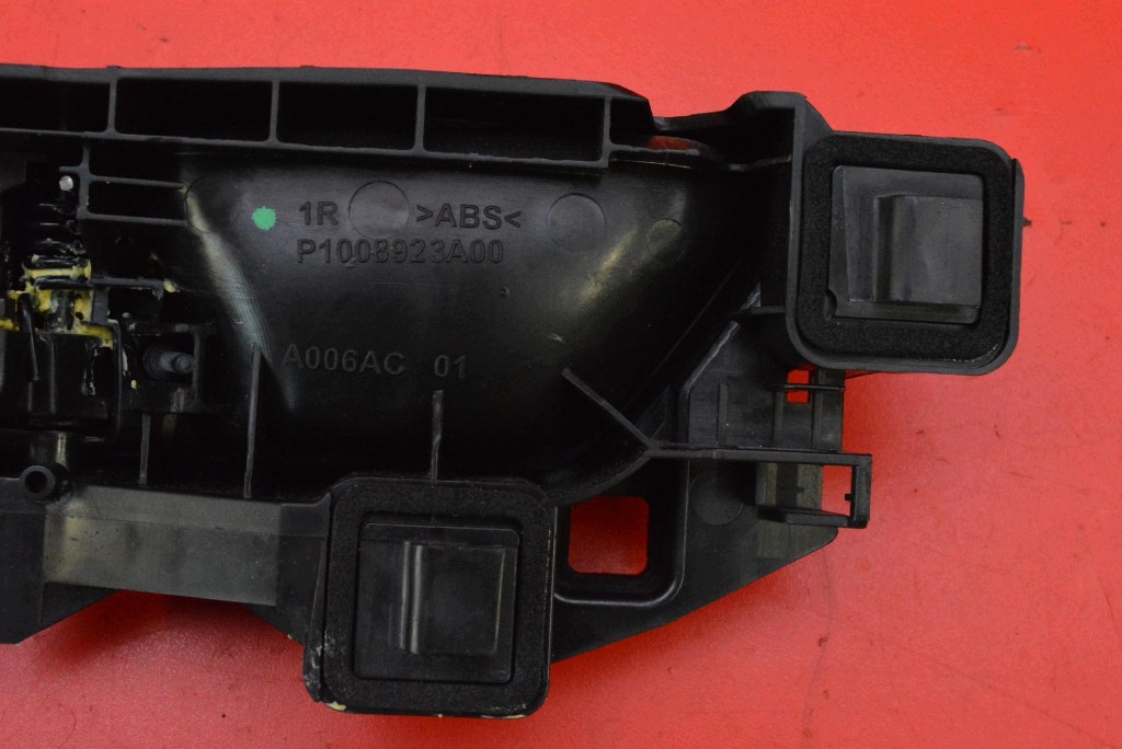handle inner right front black 9819743877 PEUGEOT PARTNER 3 III 18-24