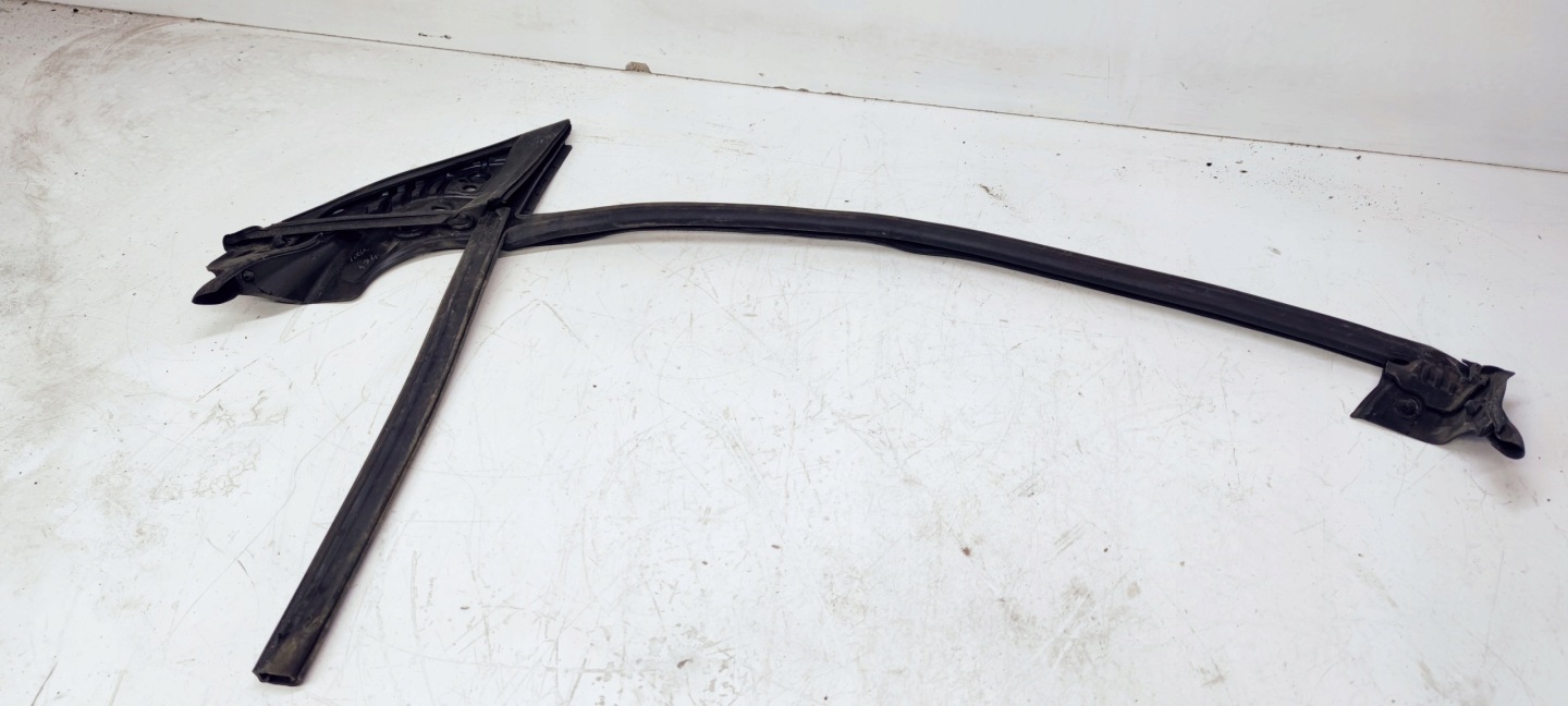 gasket door left front AUDI A5 8T 8T8837479