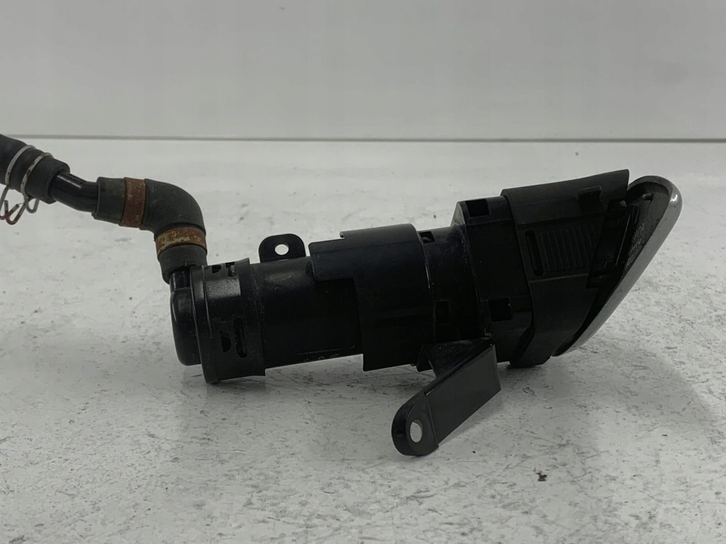 MAZDA 6 GG LIFT washer lights left BBP2-5182Y