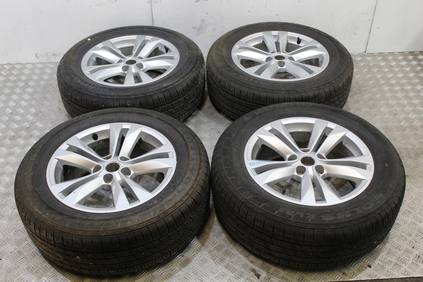 wheels discs disc 225/65 R17 KOLEOS II 2 LIFT