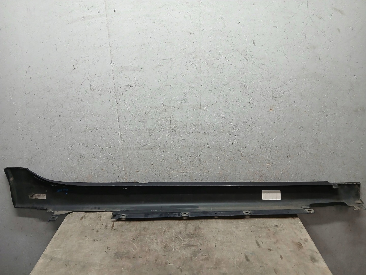 threshold left moulding cap threshold BMW II 2 F45 7318849