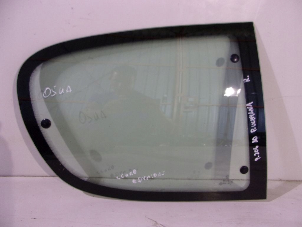 Peugeot 206 window side uchylna right rear part rear