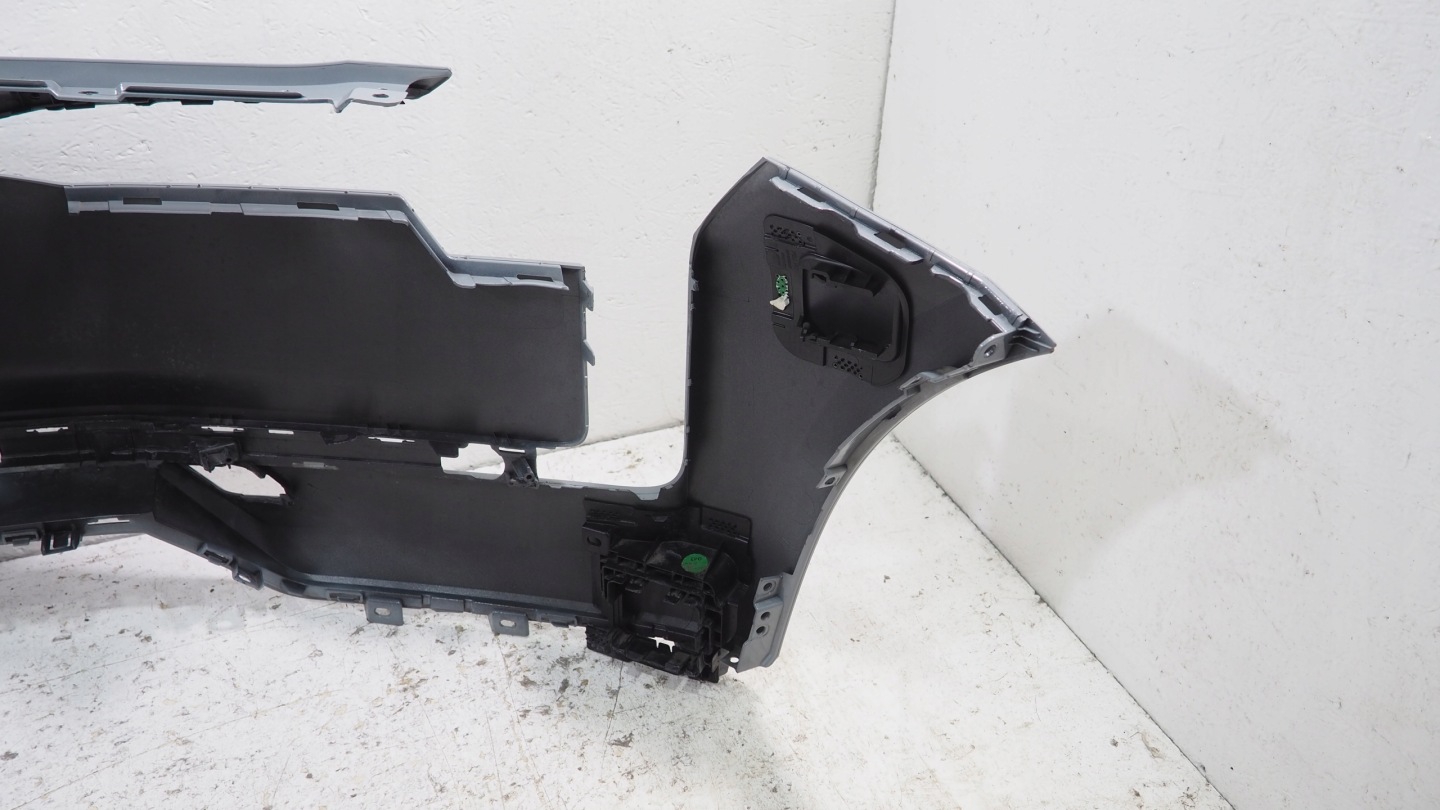 Volvo EX30 bumper front front 31345658