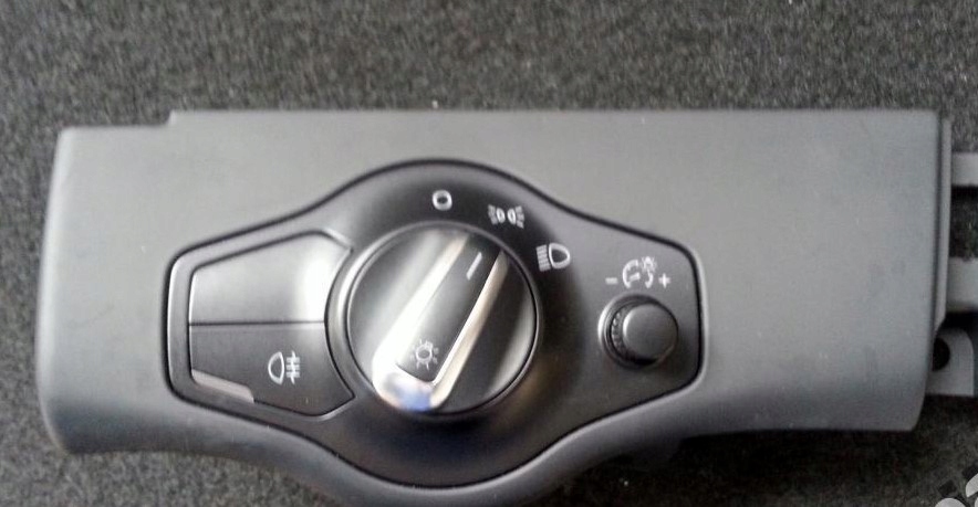 AUDI A4 A5 RS5 RS4 8K LIFT interruttore luci