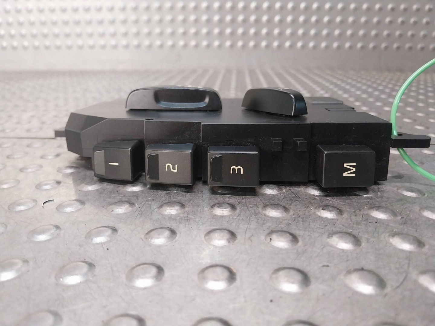 PANEL Regulations- SITZ rechts 30782298 VOLVO C70 II