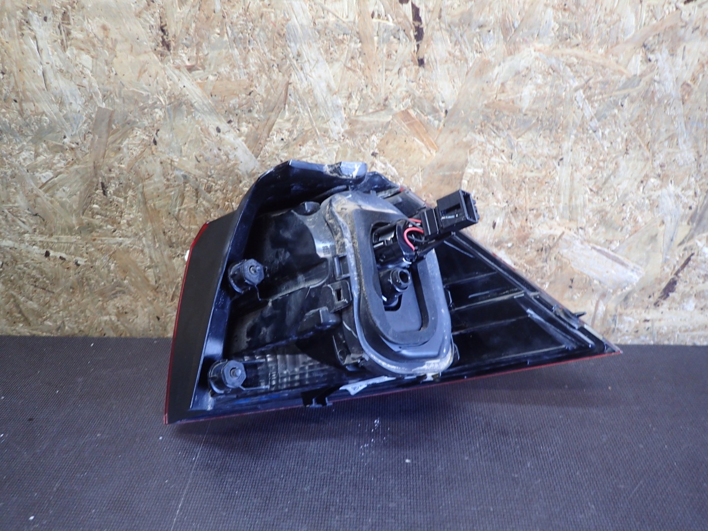 LIGHT REAR PART LEFT VW GOLF VII 7 HB 5G0945095M