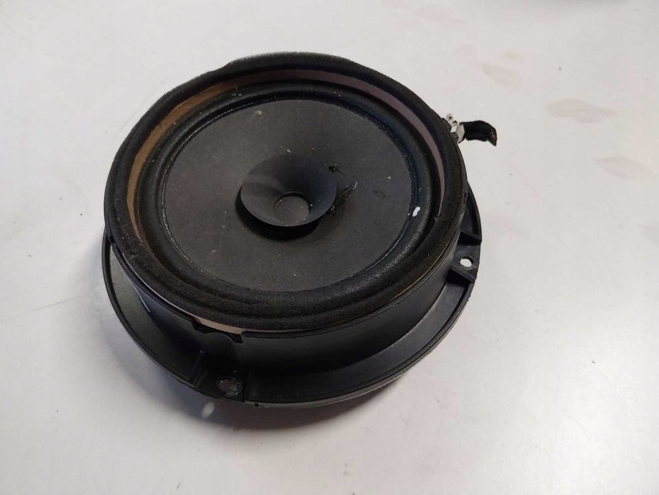 speaker right rear part Hyundai Santa FE II