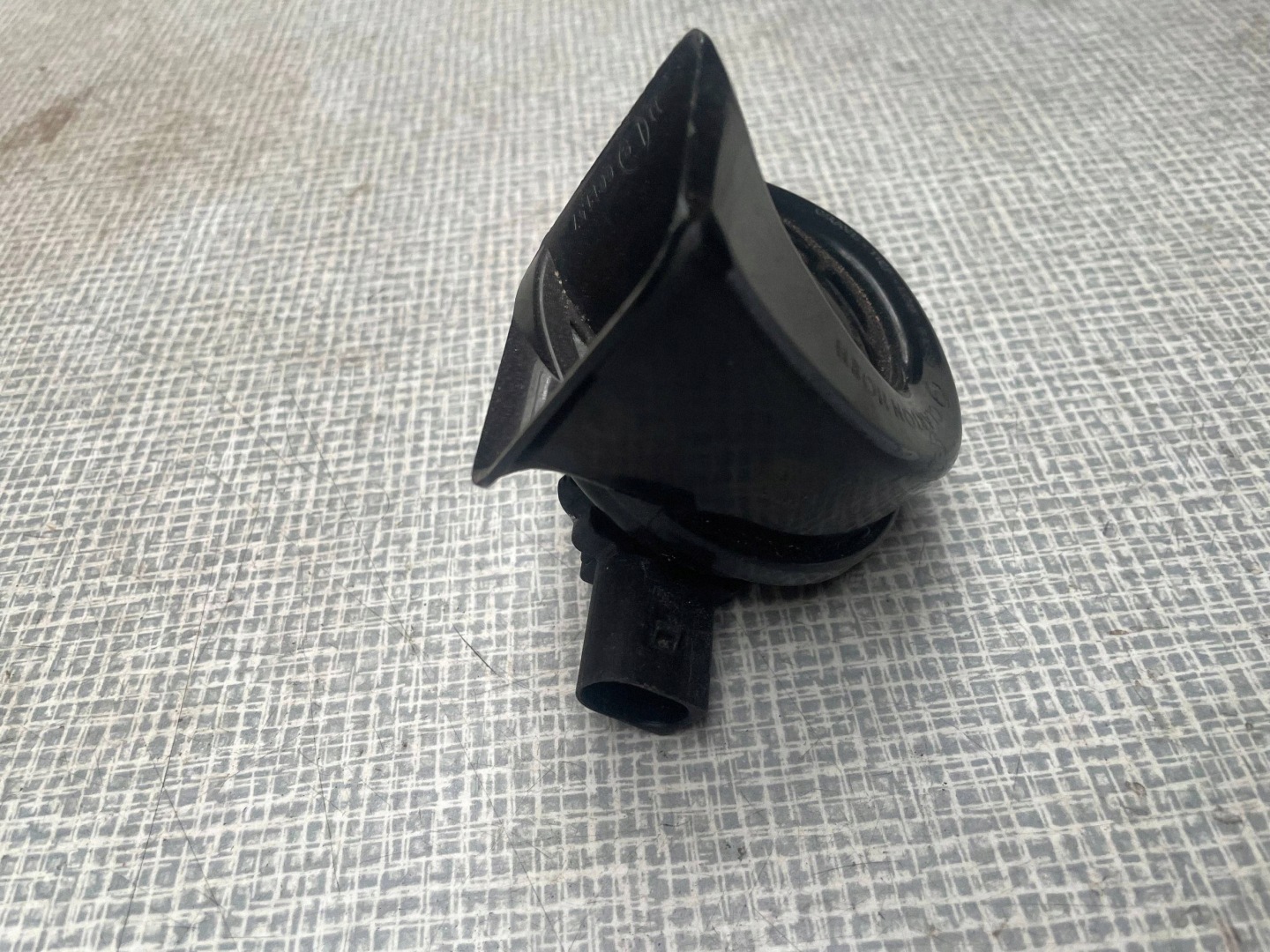 KLAKSON VOLKSWAGEN TRANSPORTER - CARAVELLE T6 5Q0951221D @A